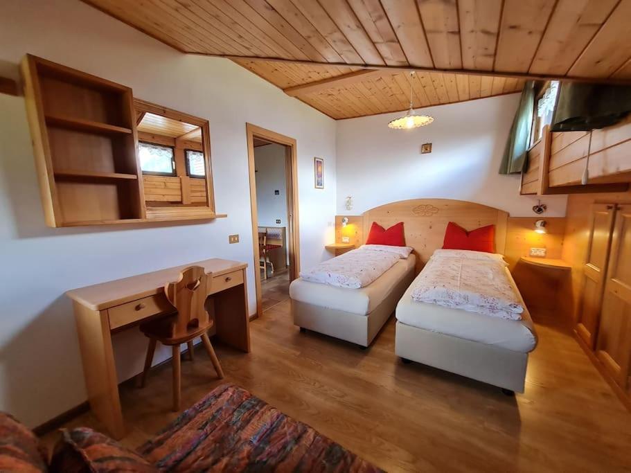 Piccola Suite Sul Civetta Колле-Санта-Лучія Екстер'єр фото